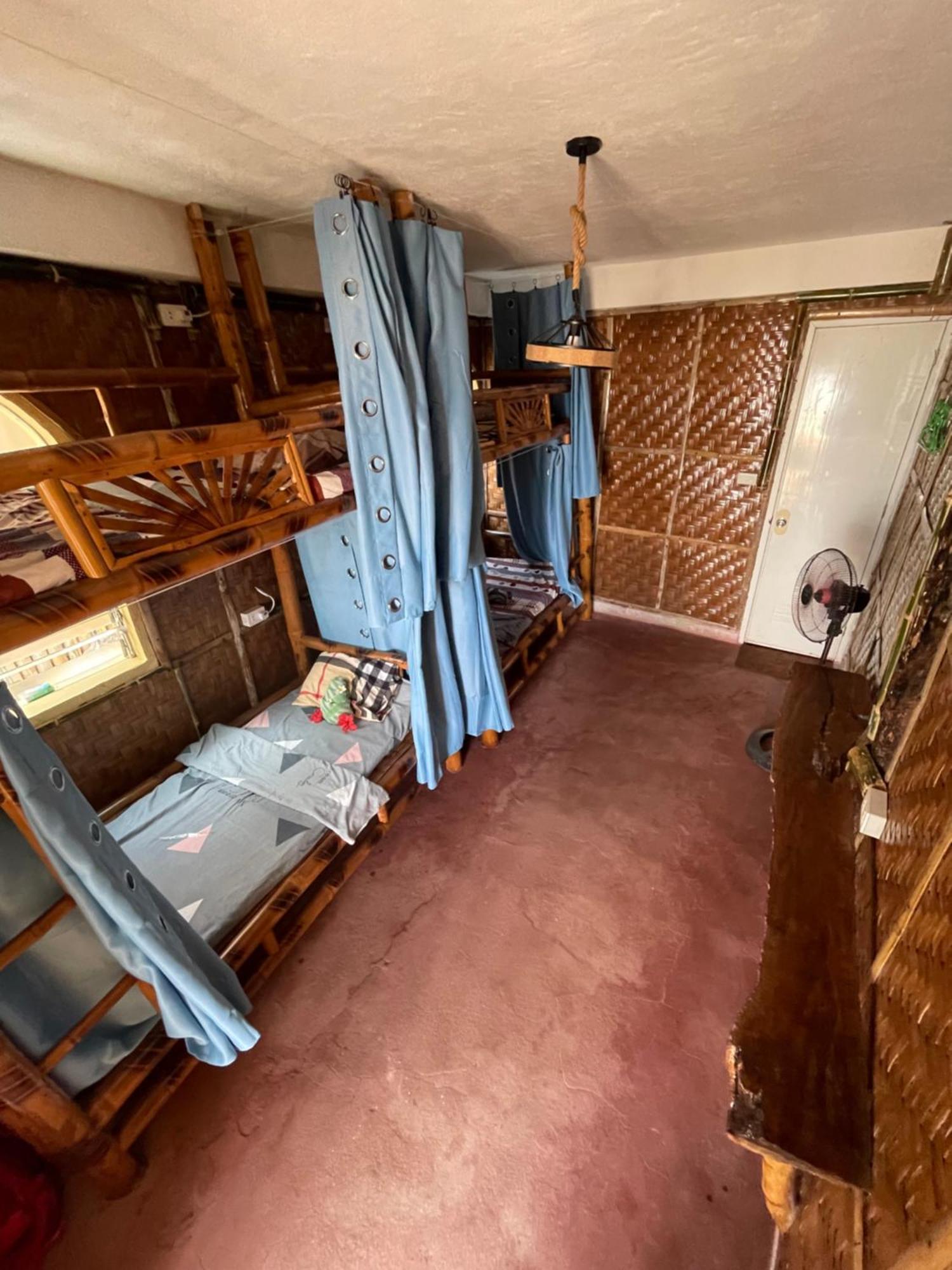 Voodoo House Bed & Breakfast Lalao ภายนอก รูปภาพ