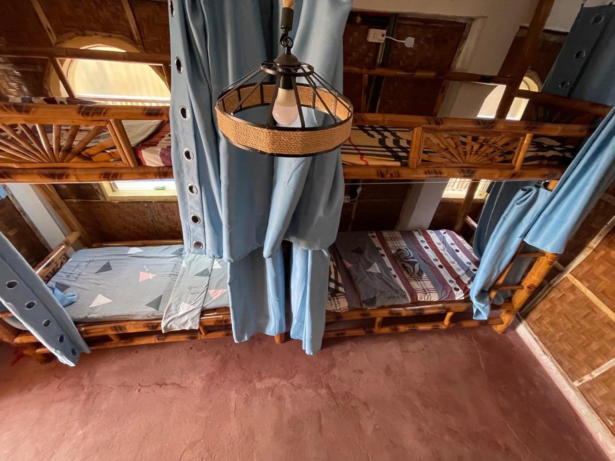 Voodoo House Bed & Breakfast Lalao ภายนอก รูปภาพ