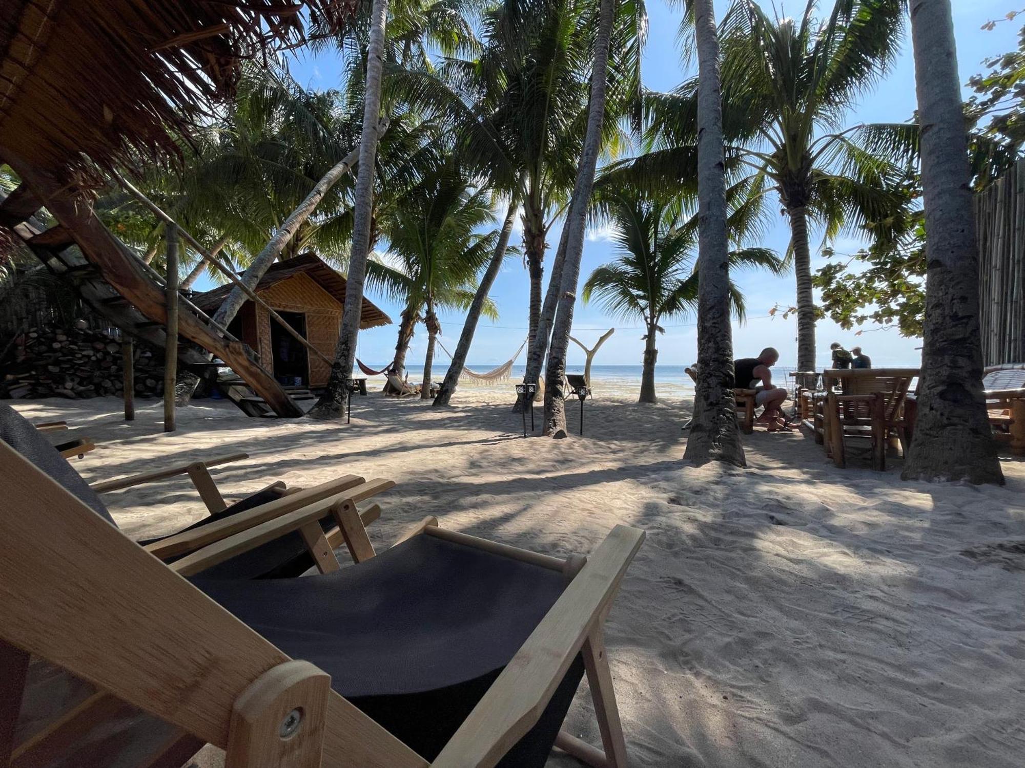 Voodoo House Bed & Breakfast Lalao ภายนอก รูปภาพ